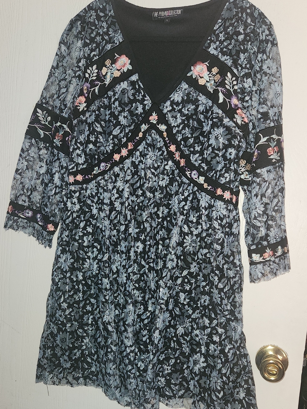 The Pyramid Collection Black Floral Embroidered V-Neck Tunic